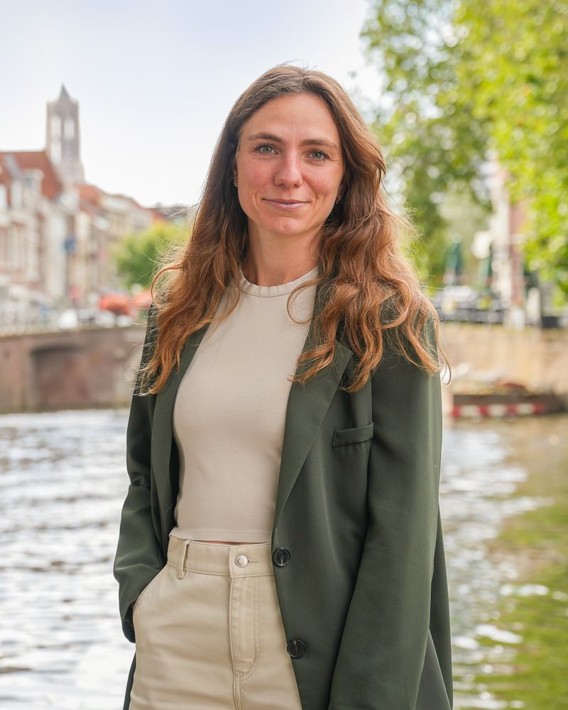 Lieke, binnendienstmedewerker en styliste bij Wij Makelaardij